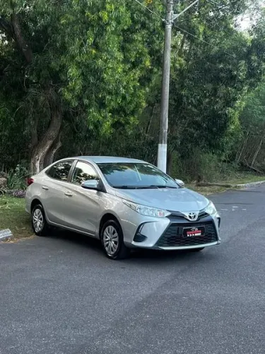 Toyota Yaris Live 1.3 Flex 16V 5P AUT 2023