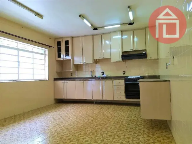 Casa com 3 dormitórios à venda, 175 m² por R$ 580.000,00 - Vila Aparecida - Bragança Pauli