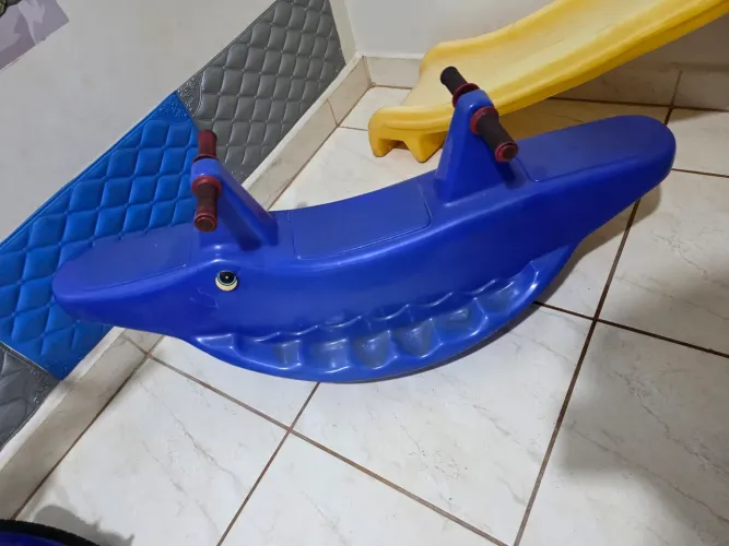 Gangorra jacaré infantil ate 3 criança