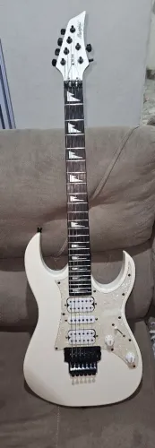 Guitarra floyd rose