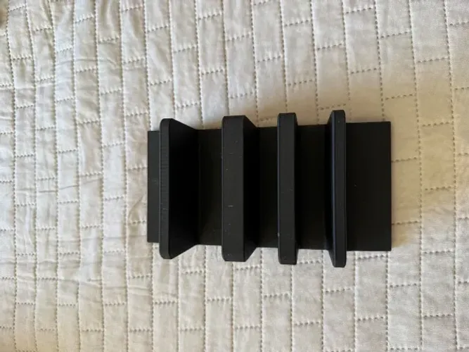 Suporte Triplo para 3 Notebooks Fechado Laptop Mesa Vertical Antiderrapante