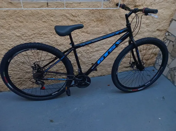Bicicleta GTS ZT Aro 29, 21 Marchas e Freio a Disco - Excelente Estado