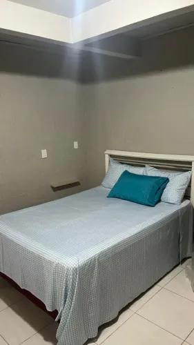 kitnet FERIADO CARNAVAL- BAL CAMBORIU de 01 quarto para 04 pessoas.