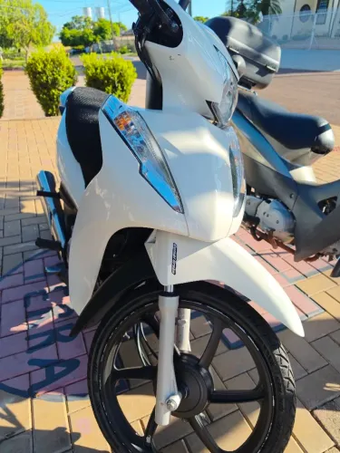 Honda Biz 110I 2019 impecável