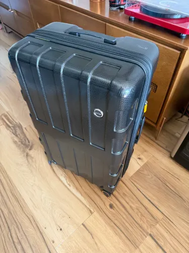 Mala de Viagem Grande Preta Marca Lucas