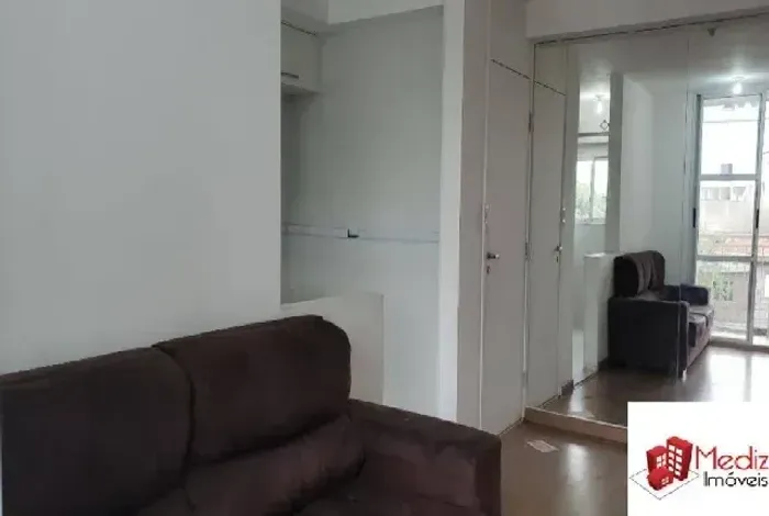 Apartamento à venda no Bairro do Jardim Belaura na Avenida dos Remédios 376