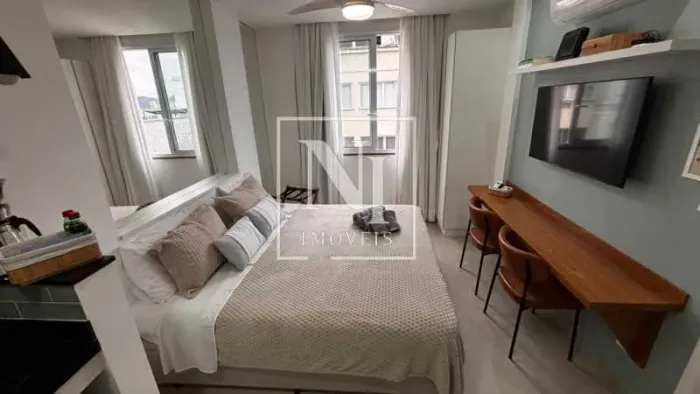 Apartamento : / Residencial / Copacabana