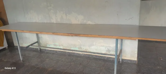 Vende mesa/bancada