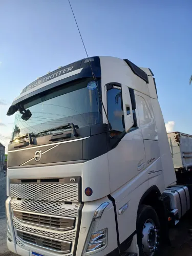 VENDO REPASSO TROCO VOLVO FH 540 2024