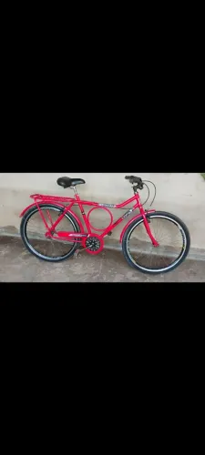 Uma bicicleta masculino em ótima condições de uso ESPORTE MAXX, valor 800,00