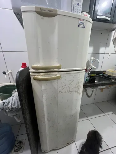 Vendo Geladeira