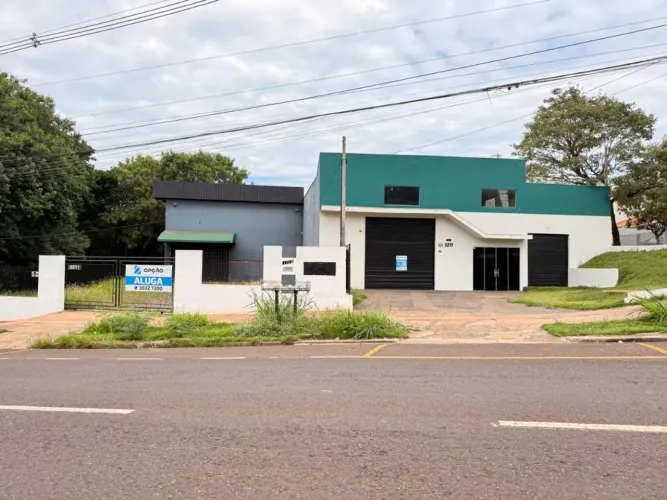 Barracão para alugar em Maringá, Jardim Higienópolis, com 570 m²