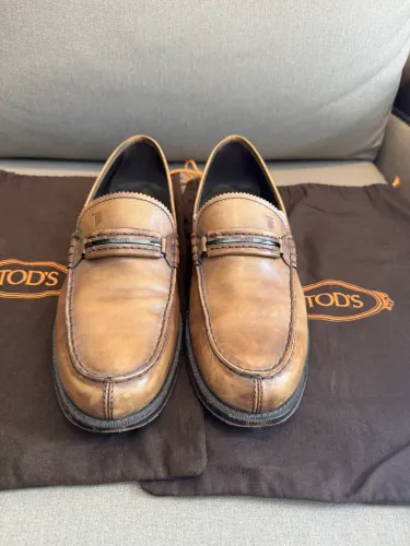 Sapato mocassim de couro Tod?s 100% original