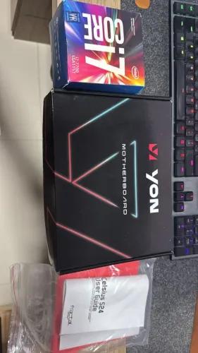 Kit Processador Intel i7 + Placa-mãe + Water Cooler Fractal
