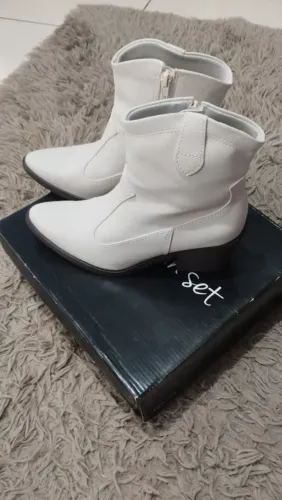 Bota