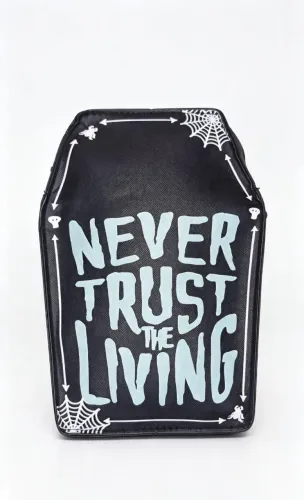 Bolsa never trust the living