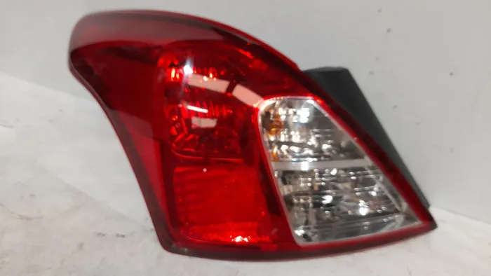 Lanterna Versa 2012 2013 2014 2015 16 17 18 19 20 esq original
