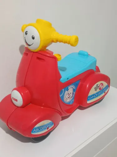 Motoca Fisher Price 