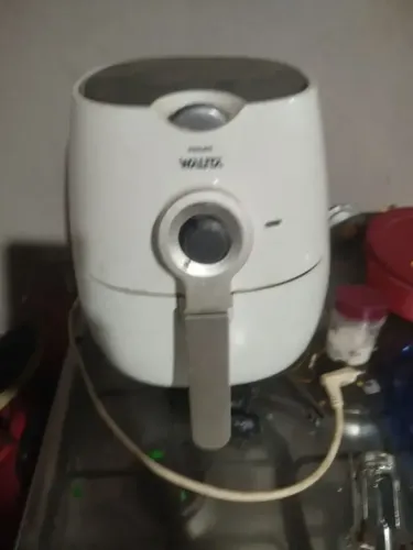 Fritadeira Air Fryer Walita Branca
