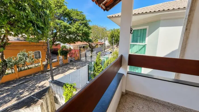 Casa - 3 Quartos - 249 m² - Mata da Praia - Vitória/ES