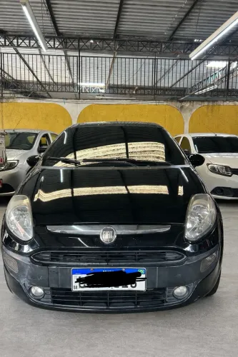 Fiat Punto Attractive 1.4 Fire Flex 8V 5P 2013