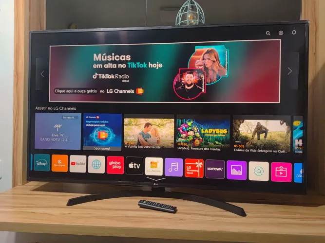 Super Tv 60 Pol. Smart 4k Ultra HD 5G LG. Entrego. Parcelo
