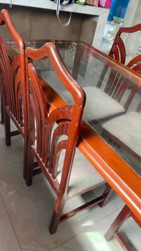 Mesa madeira tampo de vidro