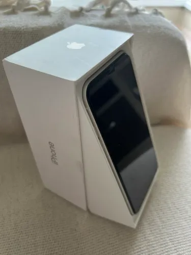 Celular iPhone 11 