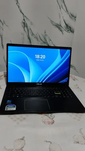 NOTEBOOK ASUS