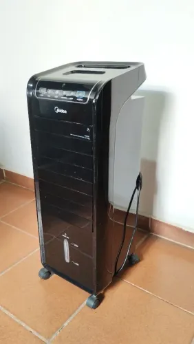 Climatizador Midea Preto AKap2