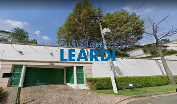 CASA EM CONDOMÍNIO - CIDADE JARDIM - SP