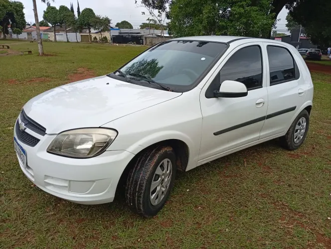 Chevrolet Celta Spirit/ LT 1.0 MPFI 8V Flexp. 5P 2013