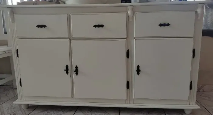 Buffet Balcão Branco 3 Portas 3 Gavetas Estilo Provençal - Estilo Luiz XV - 1,67 x 0,70m