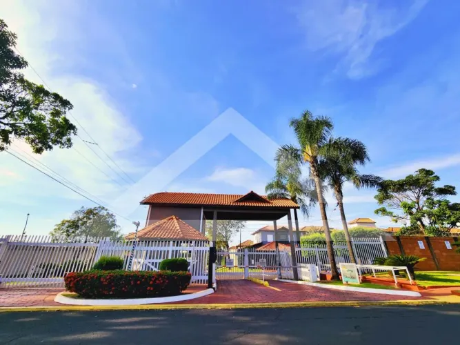 Sobrado à venda no Condomínio Campos do Jordão, próximo ao Atacadão - Ribeirão Preto/SP.
