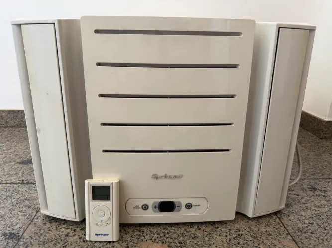 Ar Condicionado de Janela Springer 7.500 BTUs 220V