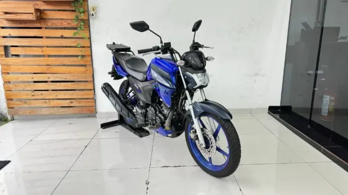 YAMAHA FACTOR 150 DX 2025 AZUL COM APENAS 3.000 KM