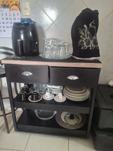 Vendo móvel para canto do café 