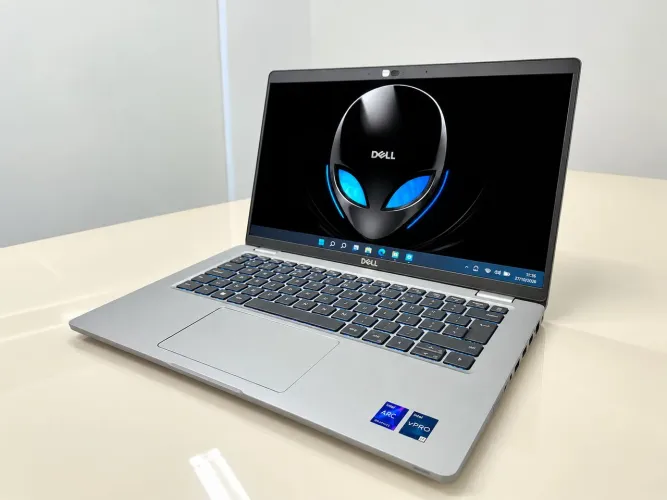 NOTEBOOK DELL LATI I5 / 24 GB DE RAM/ 512 GB NVME/ BIOMETRIA