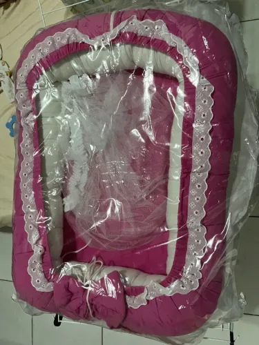 Ninho de bebê menina