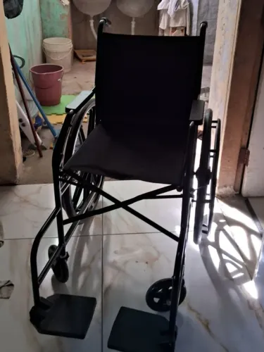 Cadeira de Rodas Proline - NOVA! Largura 40cm! Nunca Usada!