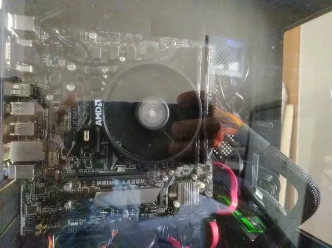Kit AMD AM4 Ryzen 5 5500 + Asus A320M-K + 1x8GB Corsair 3000mhz