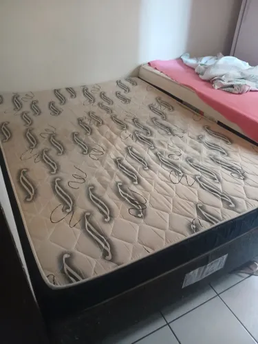 Cama box casal