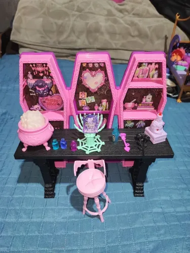 Monster High Sala De Poções Mágicas Draculaura.