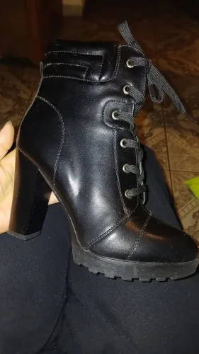 Bota tratorada cano médio