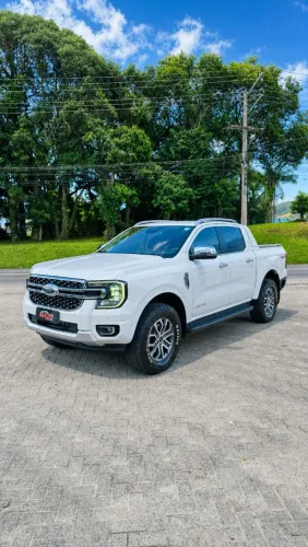 Ford Ranger Limited 3.0 V6 4X4 CD TB Die. AUT 2024