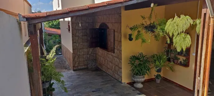 Casa em Rua Tucuman - São Geraldo - Belo Horizonte/MG