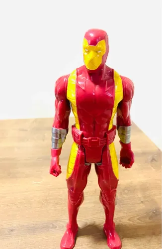 Boneco Raro Importado Shocker 30cm Vilão Homem Aranha - Marvel - Action Figure - 1/6