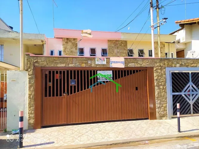 Casa com 3 dormitórios à venda, 130 m² por R$ 669.000,00 - Cidade das Flores - Osasco/SP