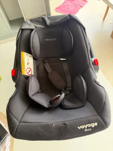Bebê conforto + Canguru 