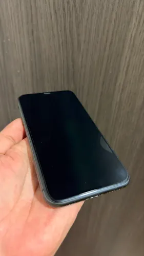 iPhone 11 128GB Preto - Conservado